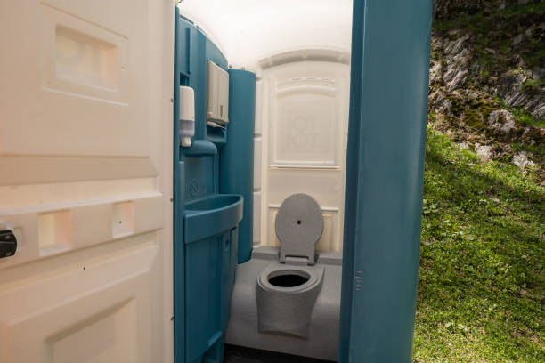 Best Portable restroom trailer rental  in Fayetteville, GA