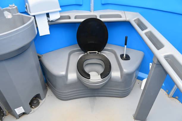 Portable Toilet Options We Offer in Fayetteville, GA
